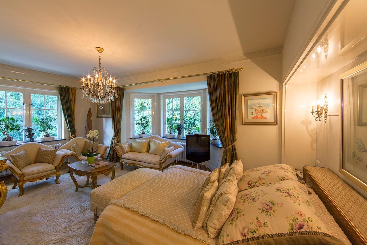 Boutique Hotel Huize Rustoord Esbeek Bagian luar foto