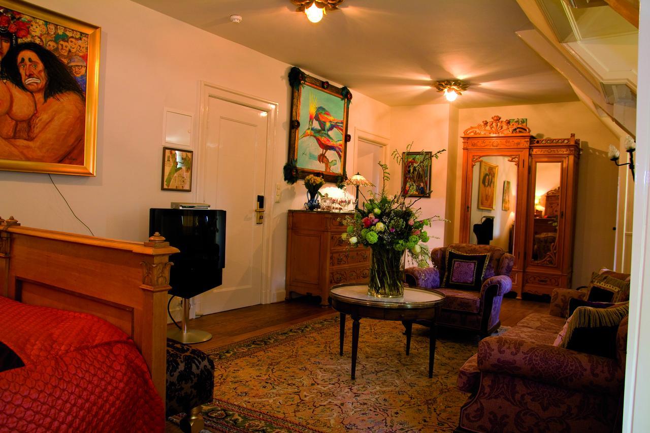Boutique Hotel Huize Rustoord Esbeek Bagian luar foto